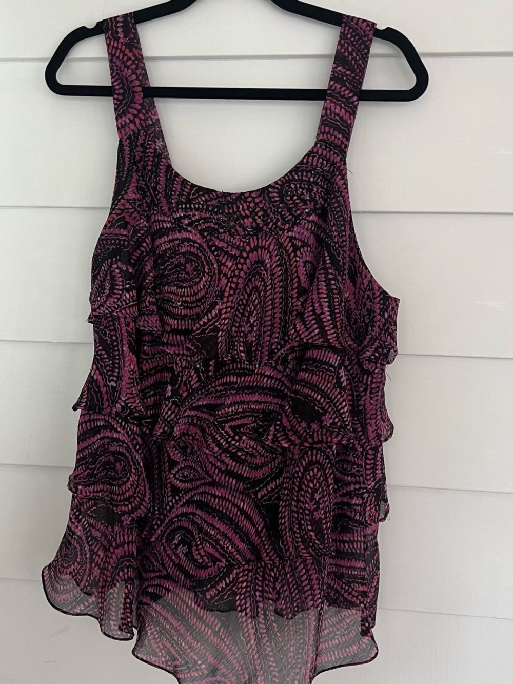 Women's Pink & Black Paisley Printed Beaded Neckline Ruffle Tank Top